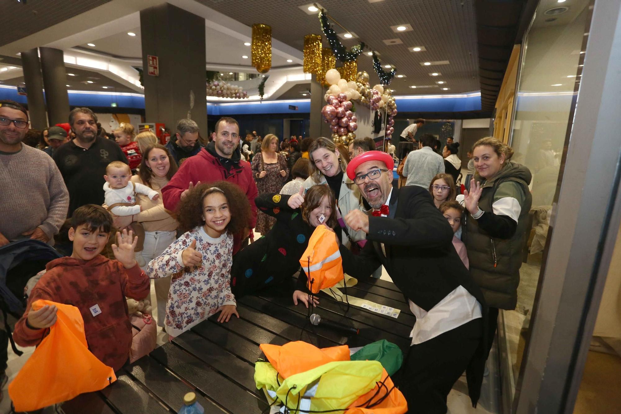 Fiesta infantil en el centro comercial de Los Rosales