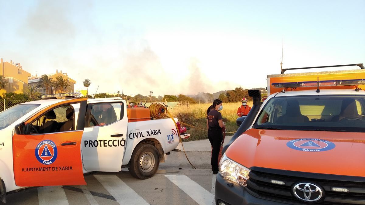 Protección Civil ha llegado con rapidez y ha empezado a luchar contra las llamas