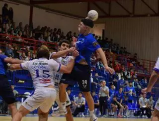 Primera derrota en Vallobín del Confía Balonmano Base Oviedo esta temporada en División de Honor Plata