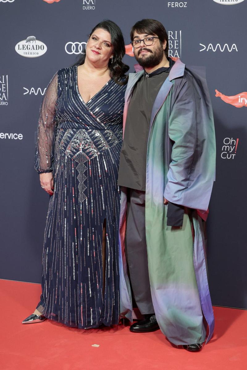 Coria Castillo y Brais Efe en los Premios Feroz 2024