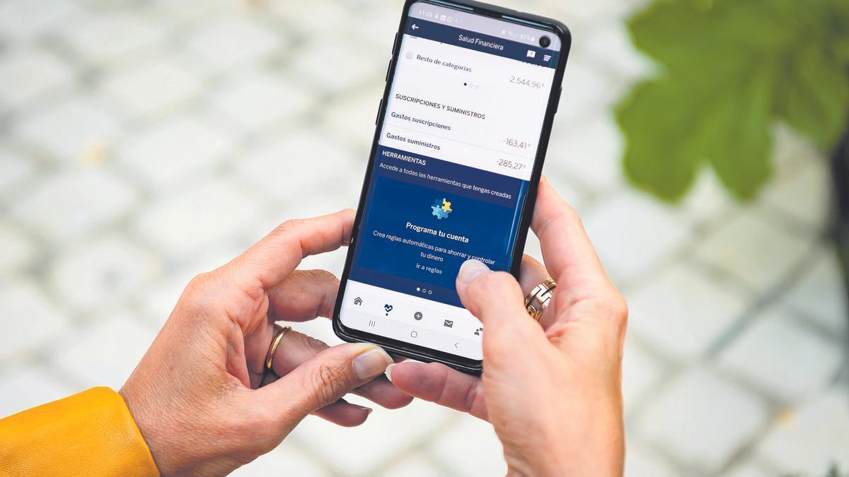 Alerta: SMS fraudulentos suplantan al BBVA para robar tus datos bancarios