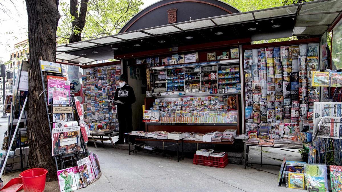 Cuelga este cartel en la nevera de su kiosco y se hace viral en Twitter