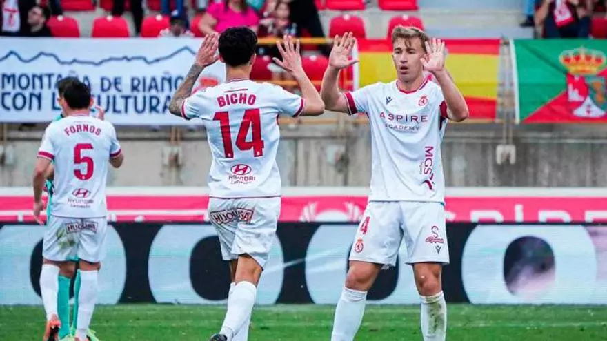 El cohete de 'Bicho' que dio el empate a la Cultural Leonesa