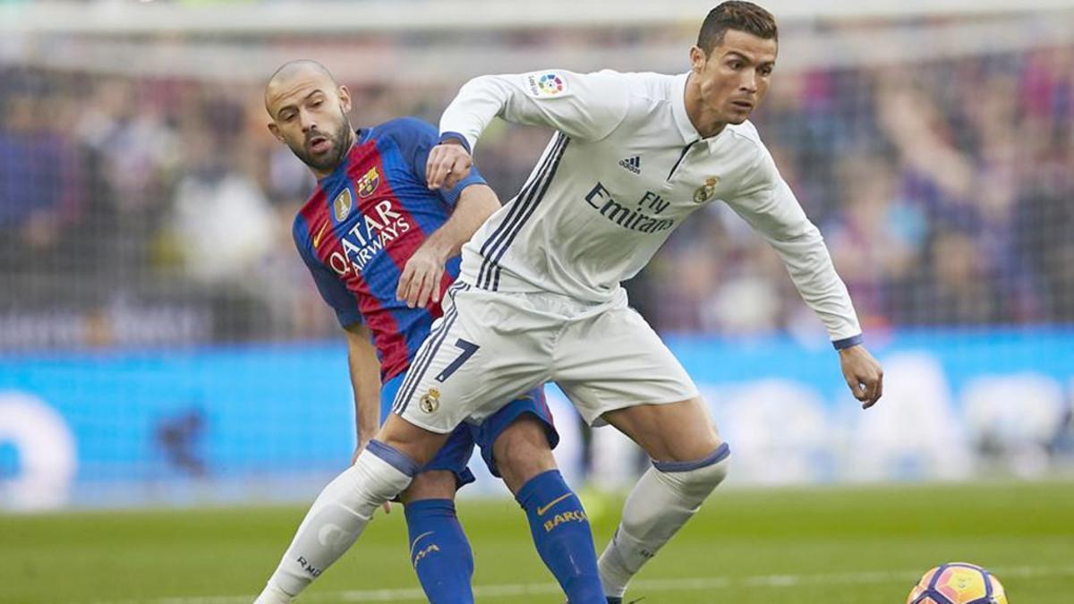 El Camp Nou le recordó a Cristiano Ronaldo sus obligaciones con Hacienda