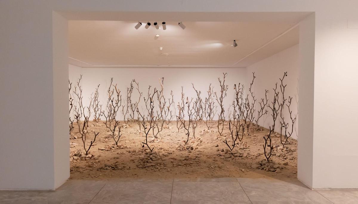 Una de las obras del artista Kader Attia en el CAAC.