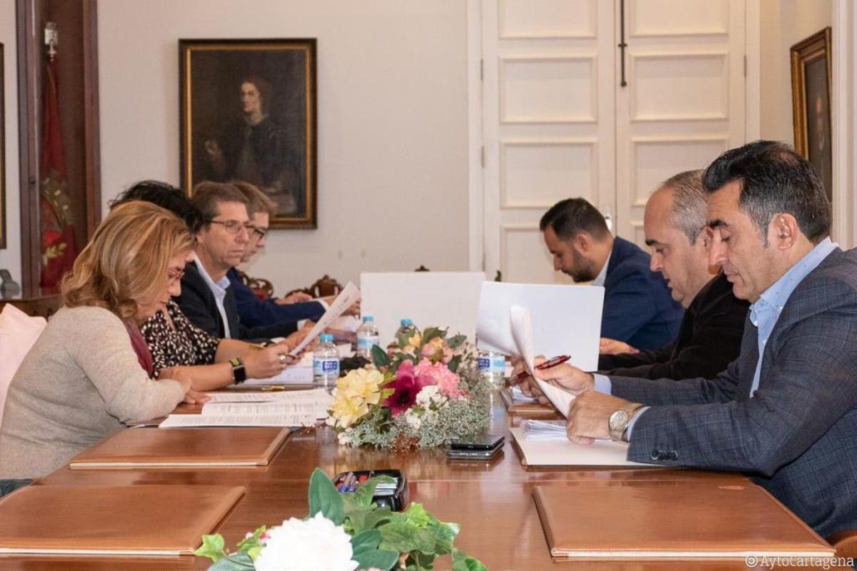 El Ayuntamiento aprueba las bases para hacer fijos a 151 interinos