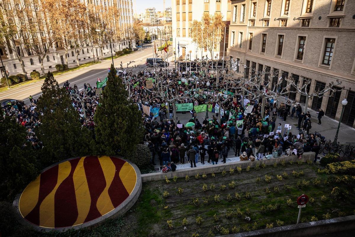 Primer día de huelga educativa en Aragón. Primer día de huelga educativa en Aragón.