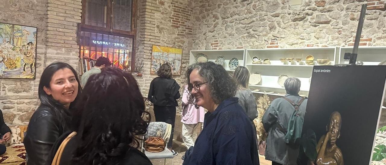 &#039;Mediterrànea&#039;, la exposición de obras de cerámica de Silvia de Loño Villavecchia