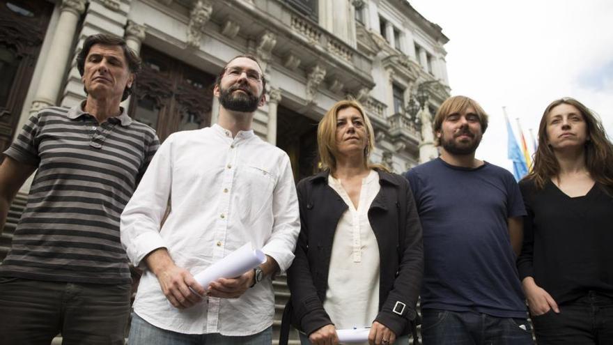 Podemos retrasa la aprobación de los sueldos de los diputados asturianos