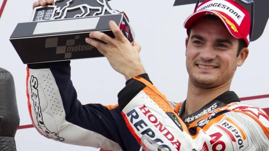 Dani Pedrosa recibe el alta médica tras retirársele una osteosíntesis de la clavícula