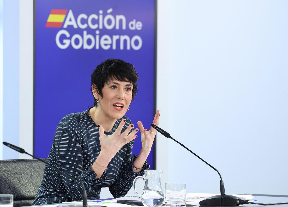 La ministra de Seguridad Social, Inclusión y Migraciones, y portavoz del Gobierno, Elma Saiz.