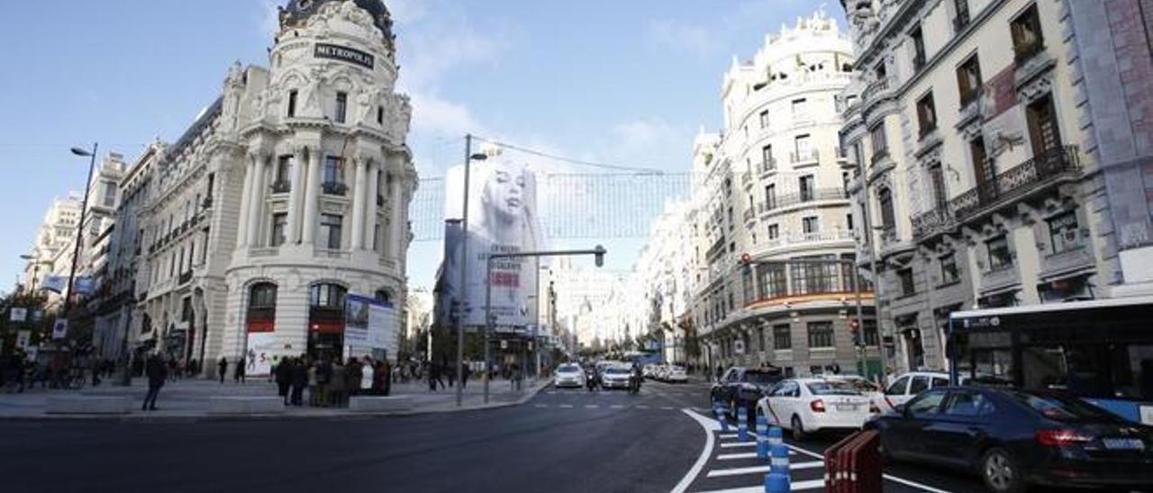 Estafan casi 13.000 euros de un viaje a Madrid a las Amas de Casa de Lena