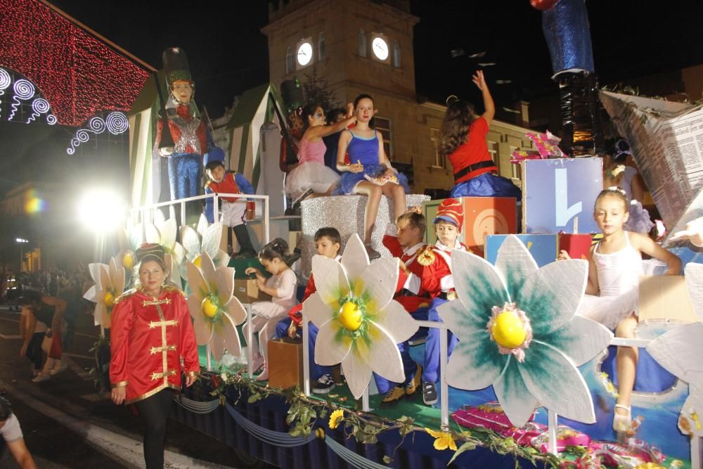 Vuelve la Batalla de las Flores de Marín