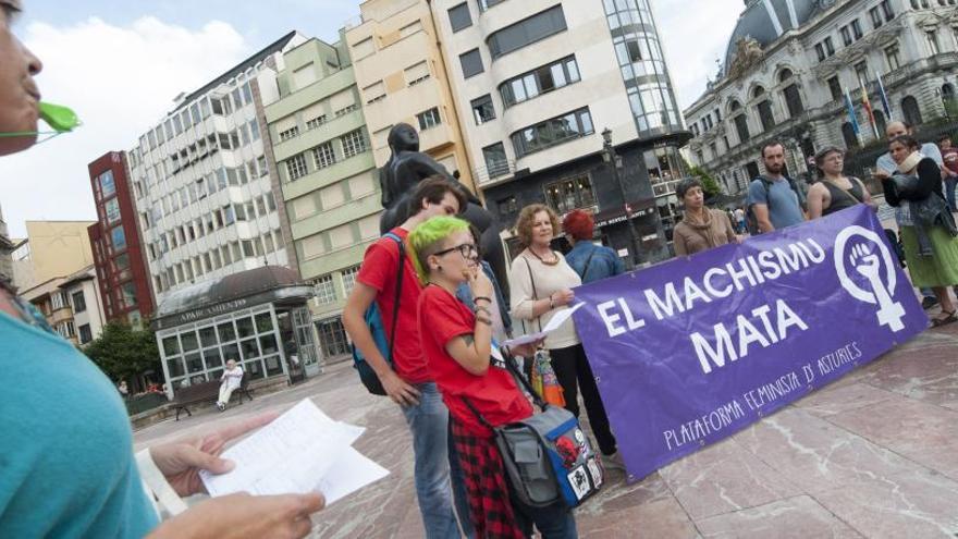 Oviedo, contra la violencia machista