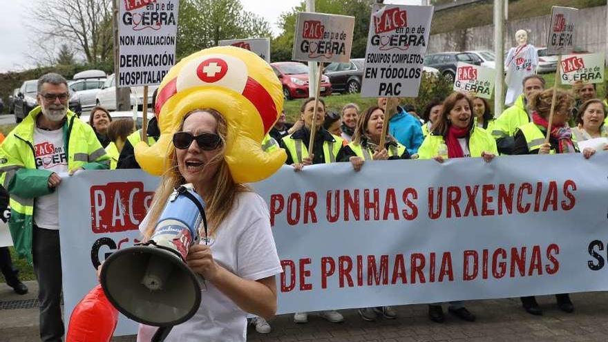 Protesta de los trabajadores de los Puntos de Atención Continuada de Galicia.