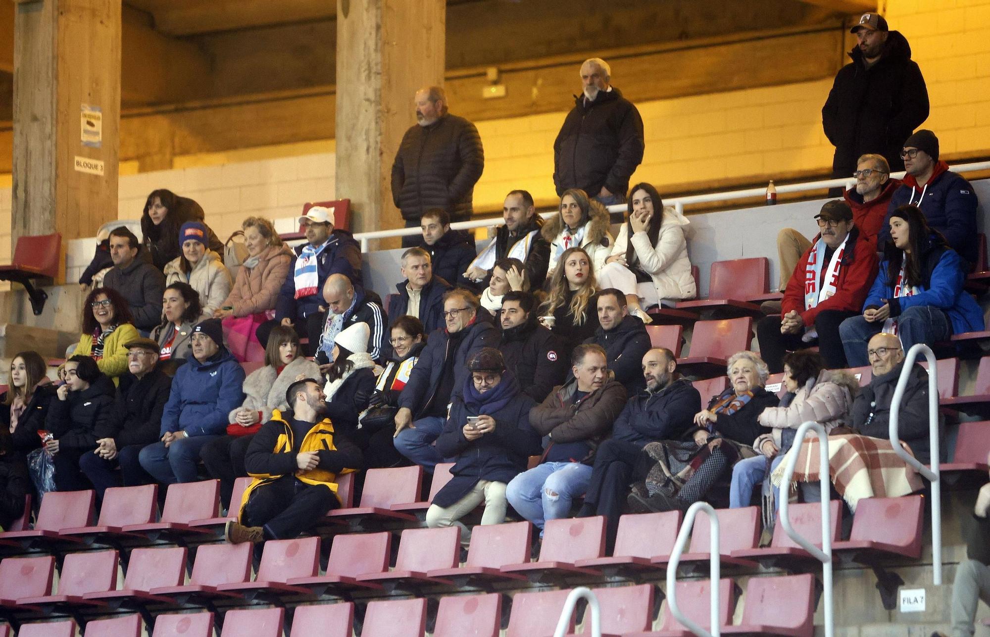 La SD Compostela perdió una gran oportunidad de ponerse cuarto al perder por 0-2 ante el Marino de Luanco. Los de Míchel Alonso encajaron tras apenas 10 minutos en una acción impropia de la defensa santiaguesa en las últimas semanas, mostrando una fragilidad desconcertante que David Grande aprovechó para hacer el 0-1.