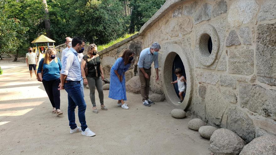 Doscientos castaños para la Aldea de los Grobits
