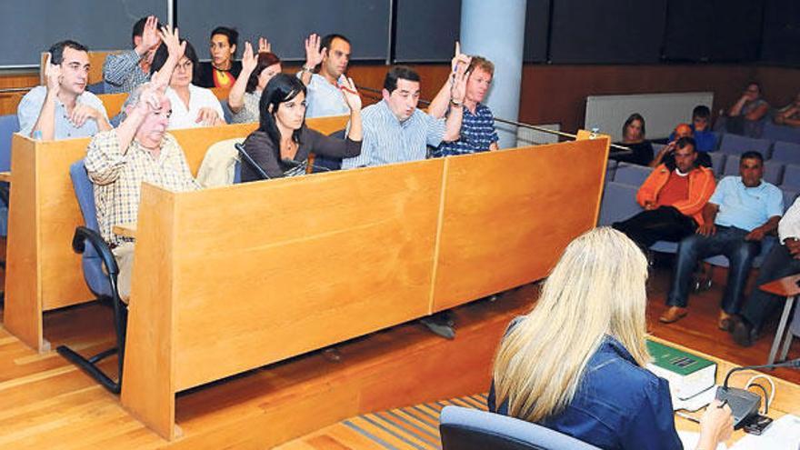 El grupo de gobierno PP-UPAC sacó adelante todas las propuestas presentadas en la sesión plenaria de ayer.  // Gonzalo Núñez