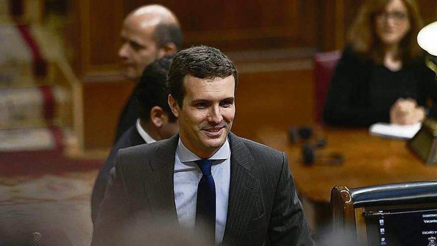 Pablo Casado se ríe tras su intervención en el Congreso. // E.P.