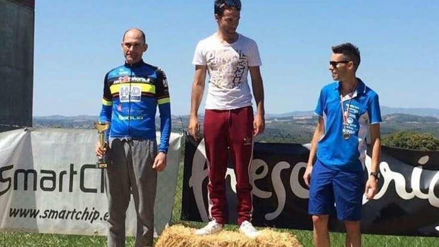 Javier Manzano, intratable en la Ruta BTT Nuez de Aliste