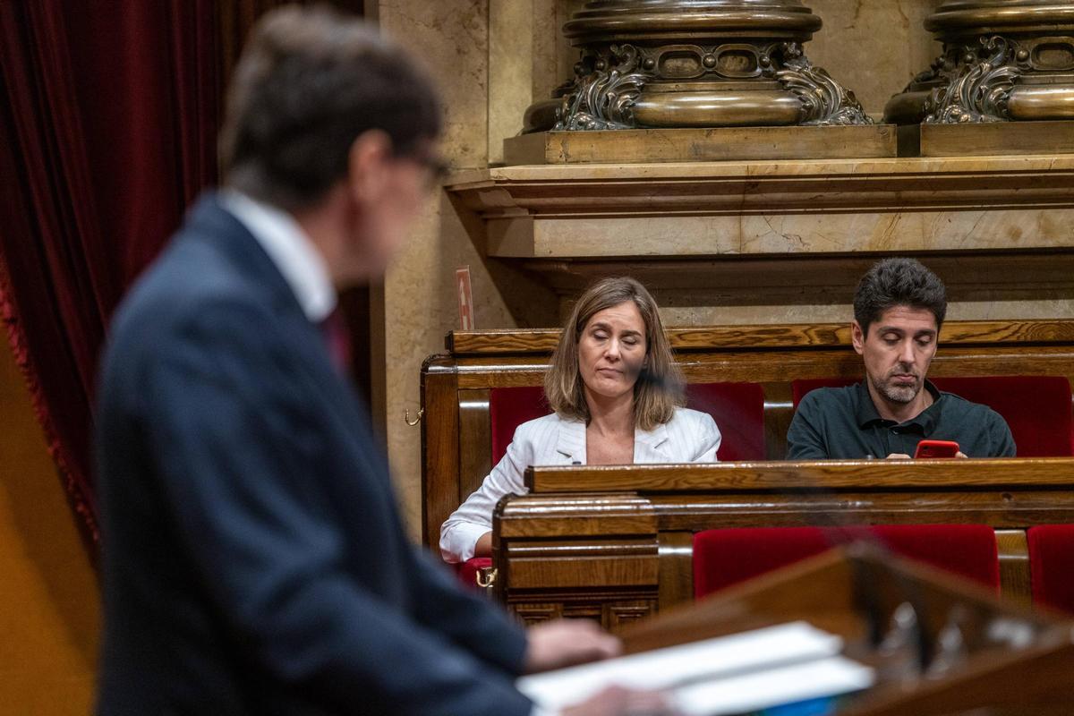 Pleno en el Parlament para la investidura de Salvador Illa