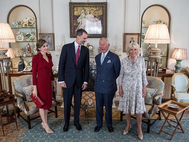 Los reyes de España junto al príncipe de Gales y la Duquesa de Cornualles