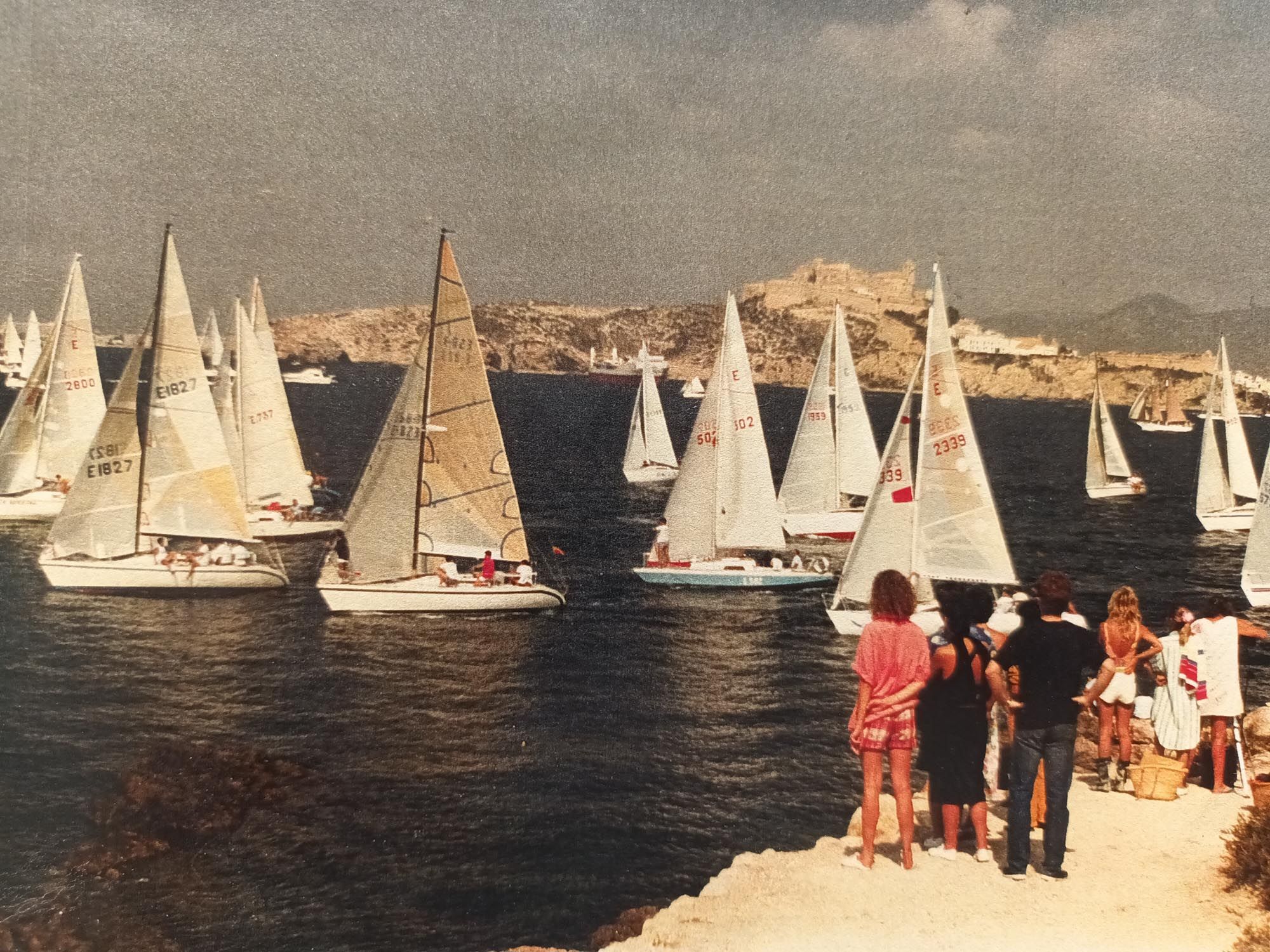 Flotillas, escuelas y premios modernos.