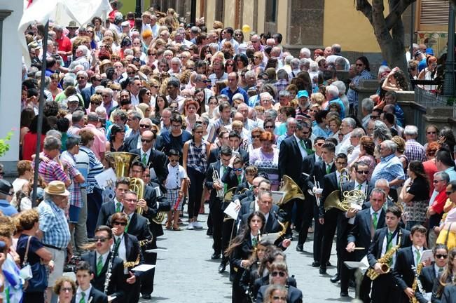 Procesion por el dia grande de Santiago de Galdar