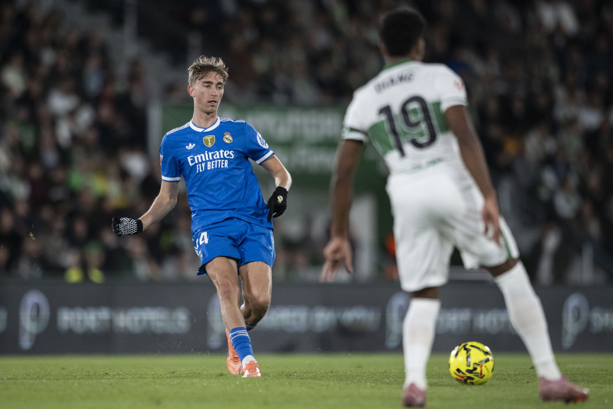 Dean Huijsen of Real Madrid CF in action during the Spanish league, La Liga EA Sports, football match played between Elche CF and Real Madrid C.F. at Manuel Martinez Valero Stadium on November 23, 2025 in Elche, Spain. AFP7 23/11/2025 ONLY FOR USE IN SPAIN. Francisco Macia / AFP7 / Europa Press;2025;SPORT;ZSPORT;SOCCER;ZSOCCER;Elche CF v Real Madrid C.F - La Liga EA Sports;