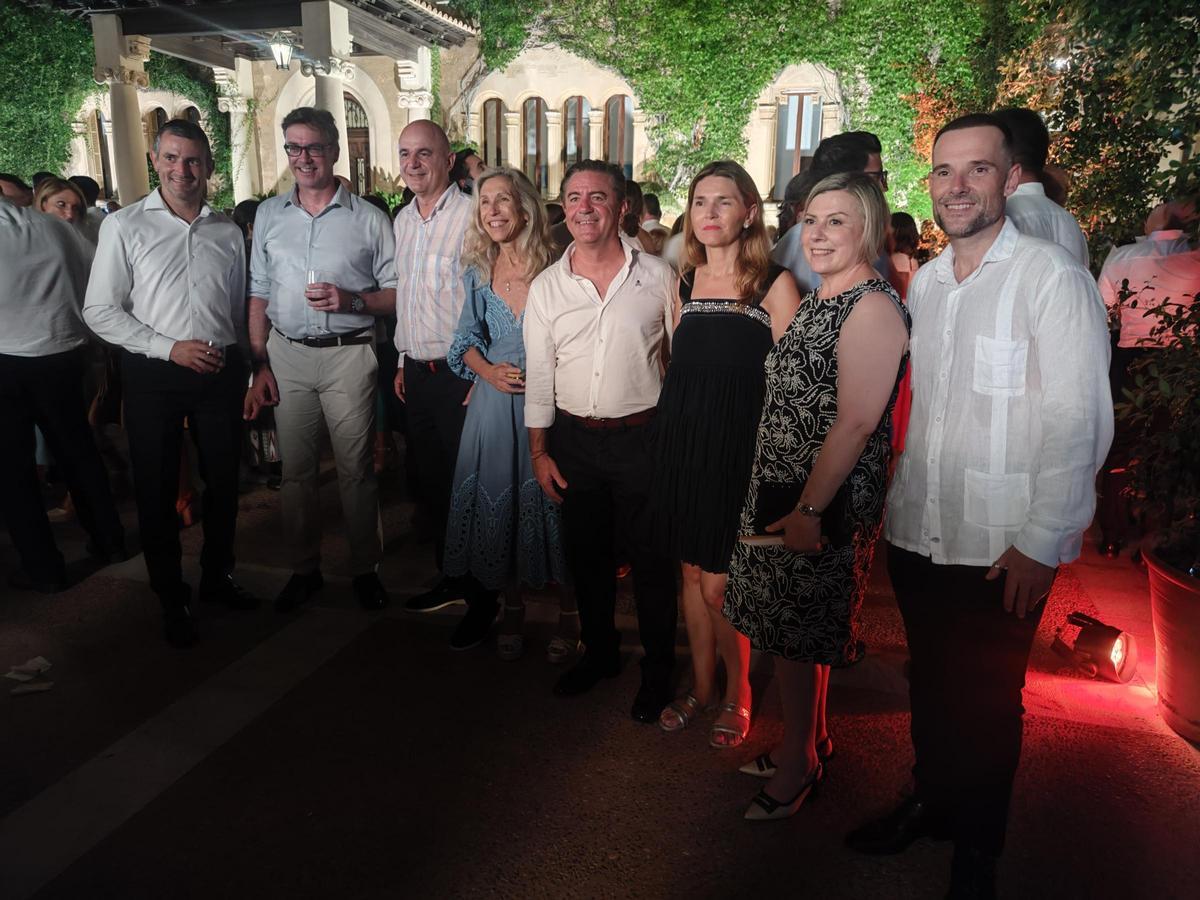 Parte de la delegación ibicenca.