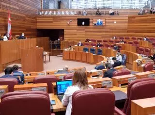 El clima de desacuerdo y la falta de Medalla marcan el acto institucional del Estatuto de Castilla y León