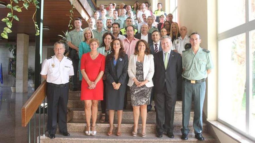 Doce ayuntamientos se unen al convenio contra la violencia de género