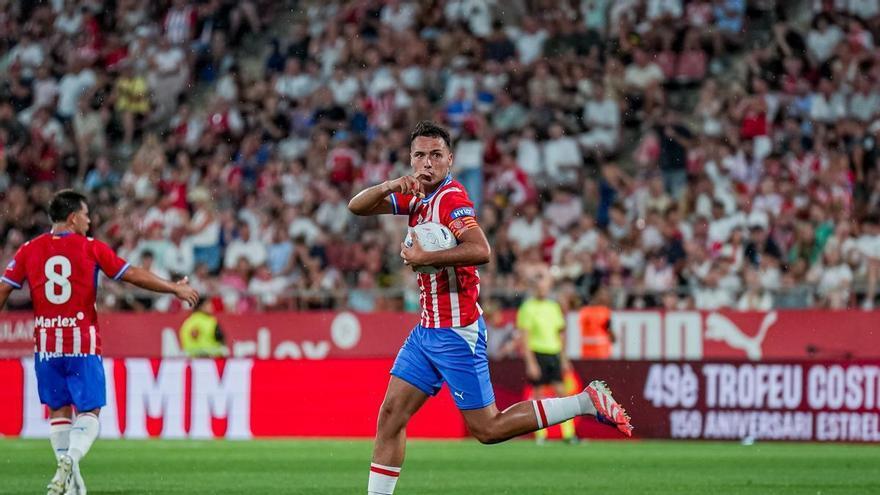 Girona FC: La defensa s’agafa amb pinces