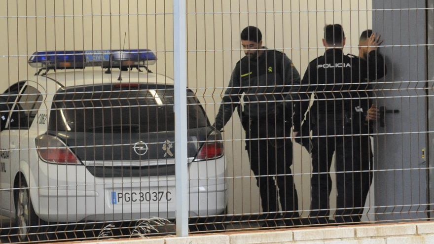 A prisión por intento de asesinato el hombre que prendió fuego con gasolina a su expareja en Segorbe