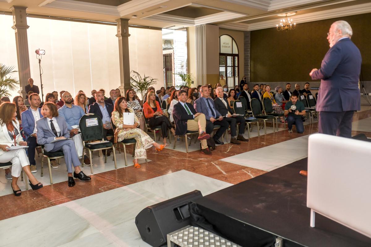 Convención de Universidad Fernando Pessoa Canarias