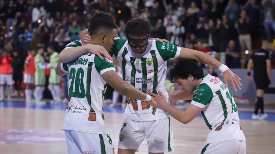 El Córdoba Futsal y su encrucijada en Primera: de frente y de reojo