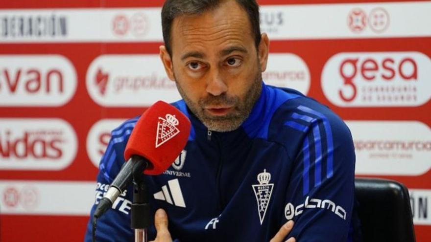 Fran Fernández, entrenador del Real Murcia. | PRENSA REAL MURCIA
