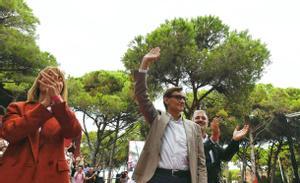 El PSC aposta per l’estabilitat del Govern, però ja té preparat el seu programa per si hi ha eleccions