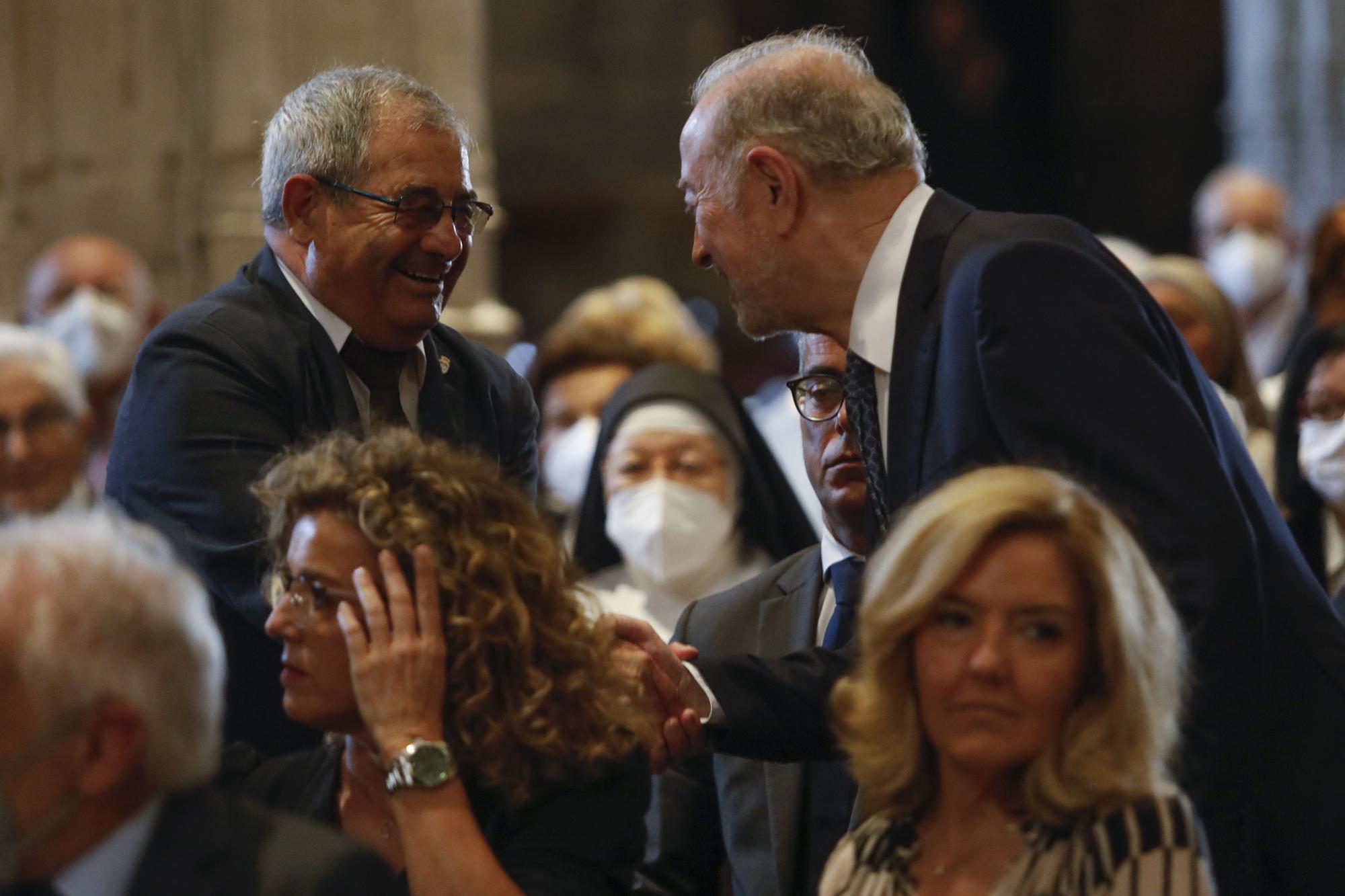 EN IMÁGENES: Asturias despide a Gabino Díaz Merchán en un multitudinario funeral en la Catedral de Oviedo