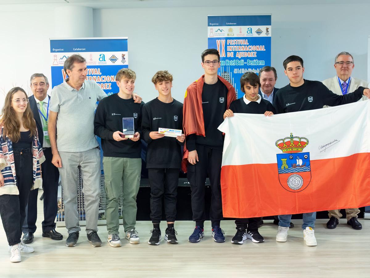 La segunda cita para los jóvenes era la competición por equipos, la XIV Copa de España por Equipos Edades, en la que participaron un total de 94 equipos procedentes de toda la geografía española.