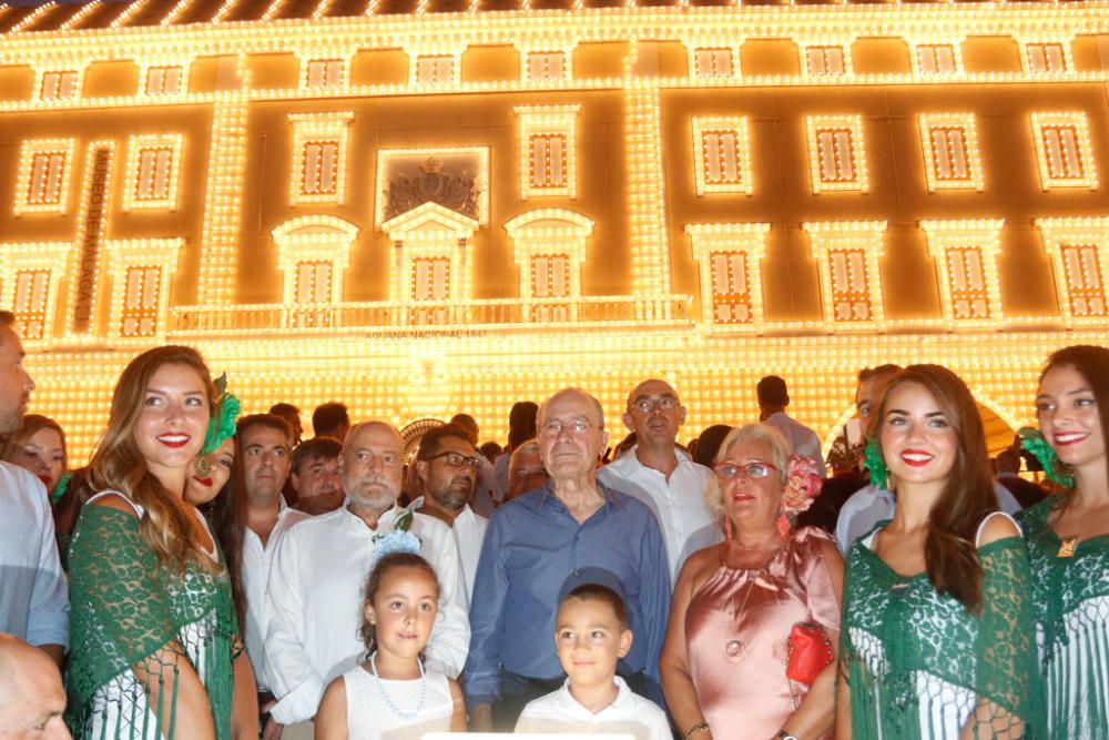 Encendido de la portada del Real de la Feria de Málaga