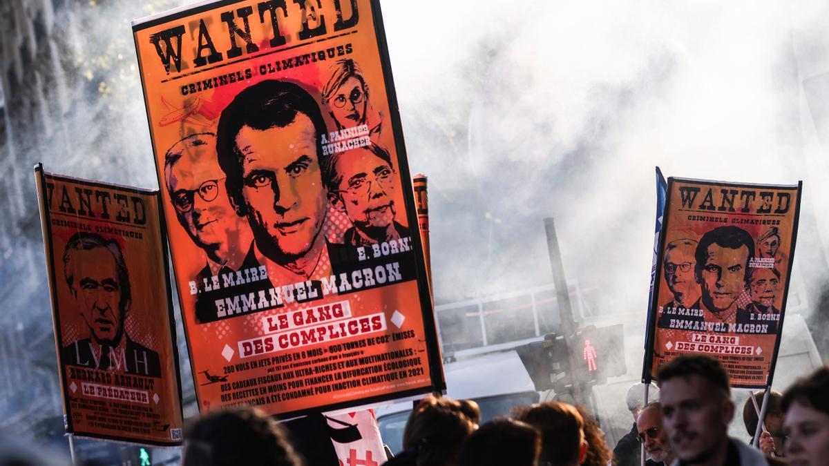 Protestas en París contra las inflación y las políticas de Macron.