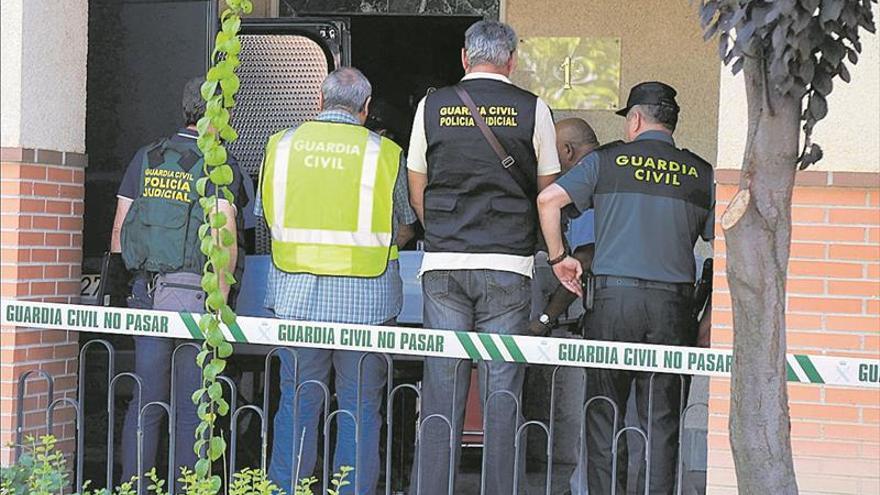 Una mujer muere acuchillada en Granada y otra degollada en Bilbao