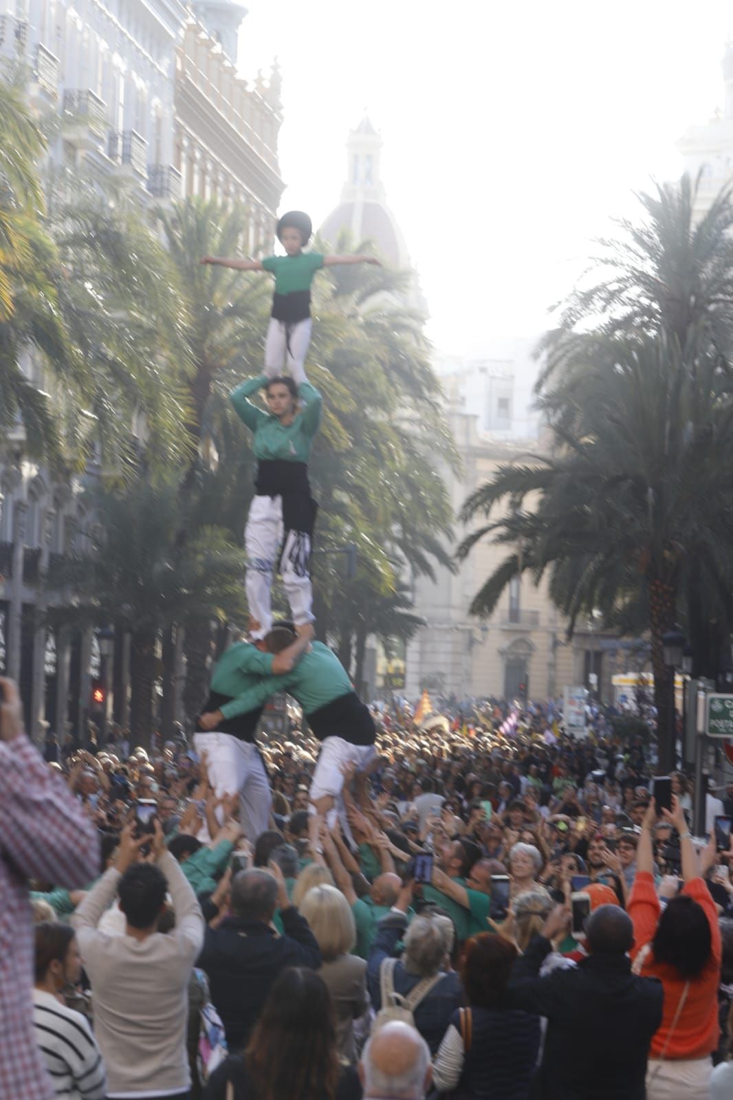 Manifestación en València para conmemorar la diada del 25 de abril