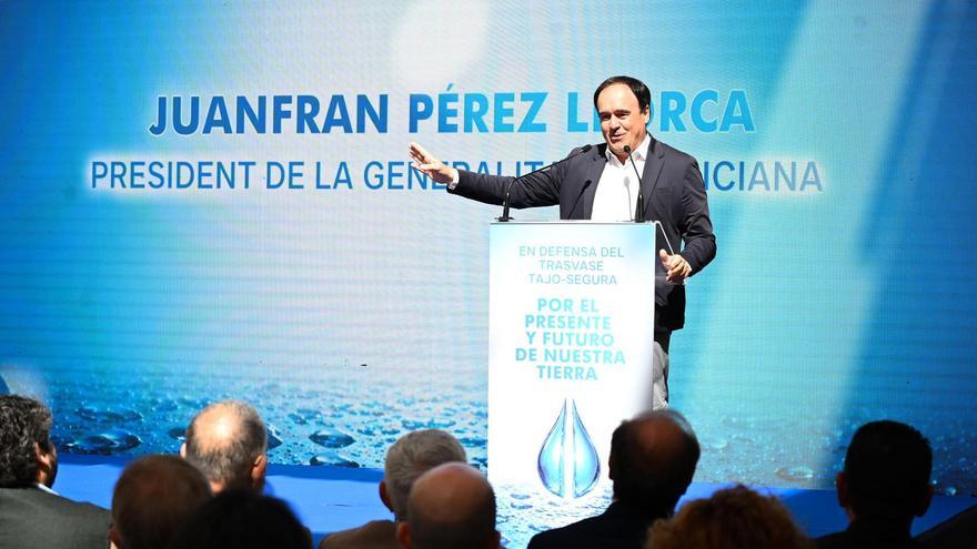 Muestra de unidad frente al recorte del trasvase Tajo-Segura en Pilar de la Horadada