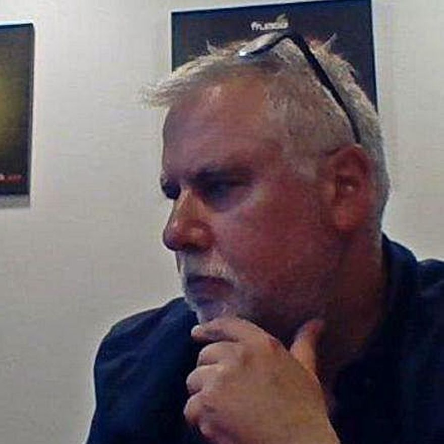Héctor Secades.