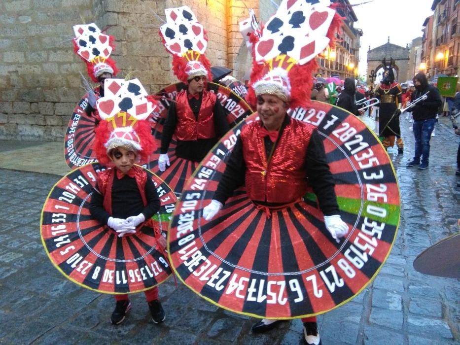 Carnaval en Toro: Desfile de adultos