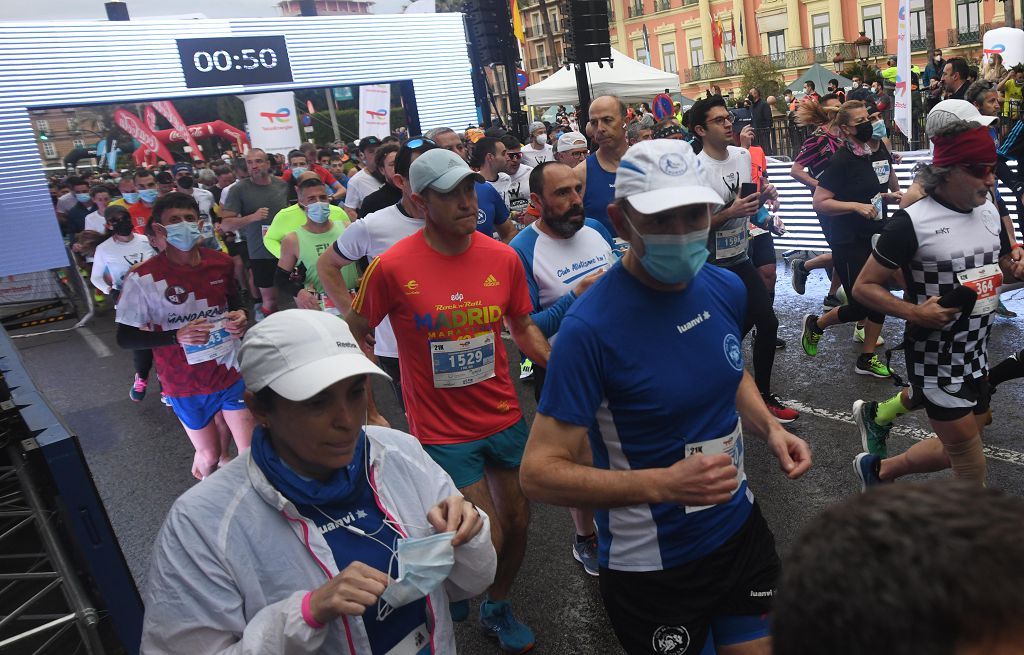 Así fue la salida de la maratón y la media maratón de Murcia (II)