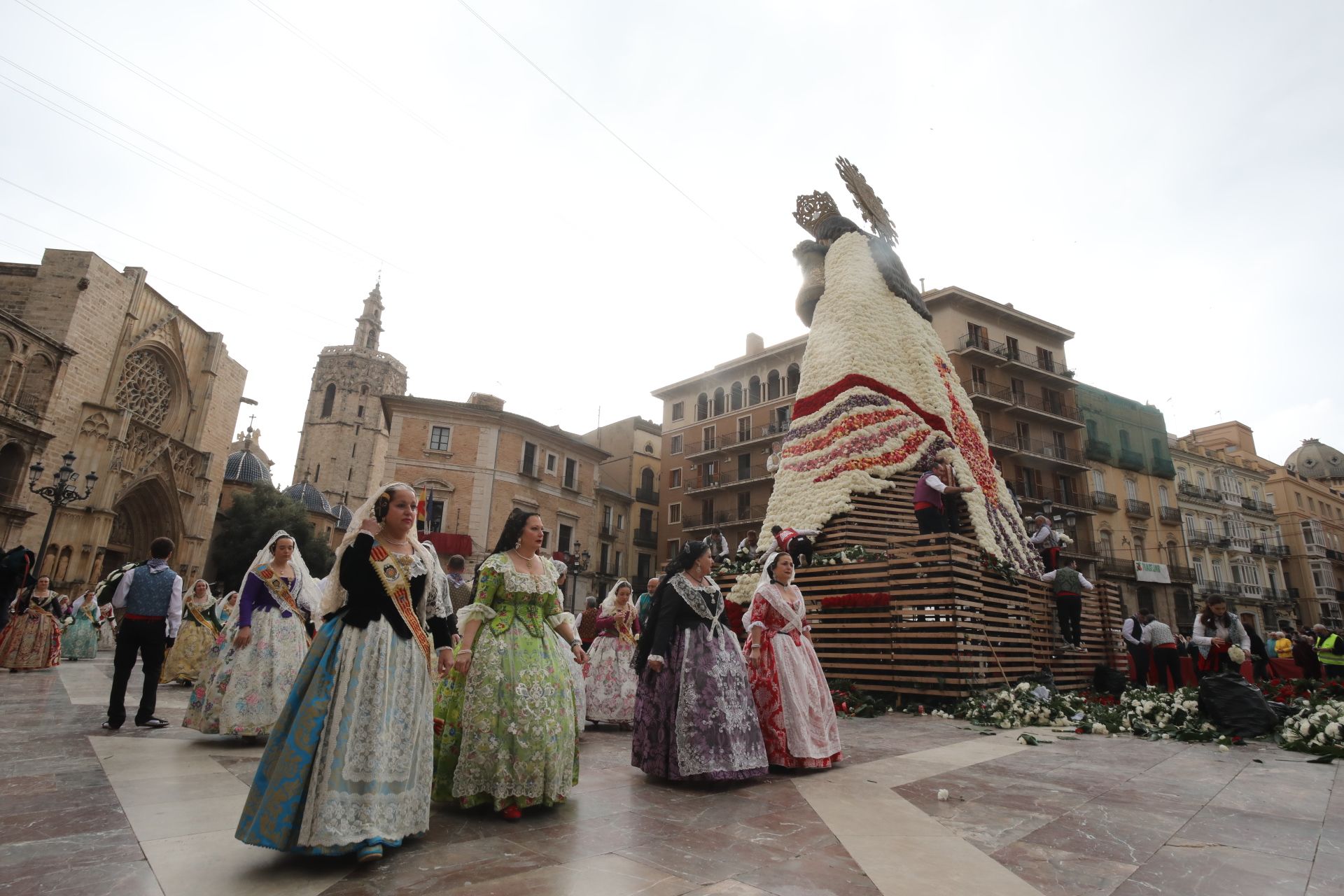 Búscate en el segundo día de Ofrenda por la calle Quart (de 15.30 a 17.00 horas)