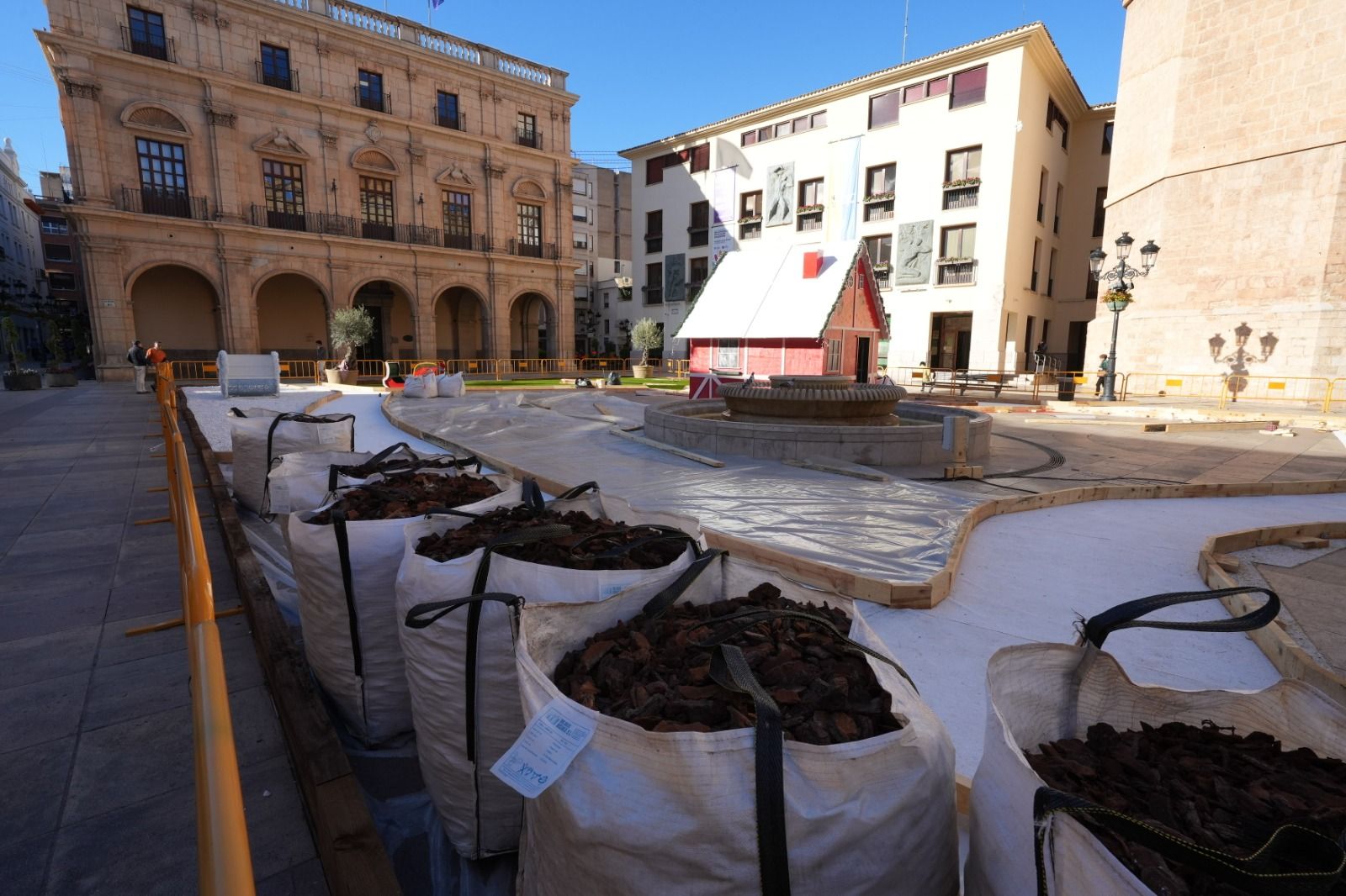 Castelló se engalana para la Navidad